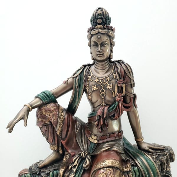 seated kuan yin statue