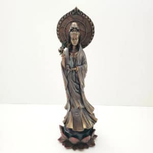 kuan yin statue standing