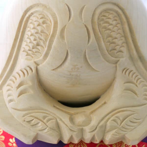 Mokugyo close view of carving