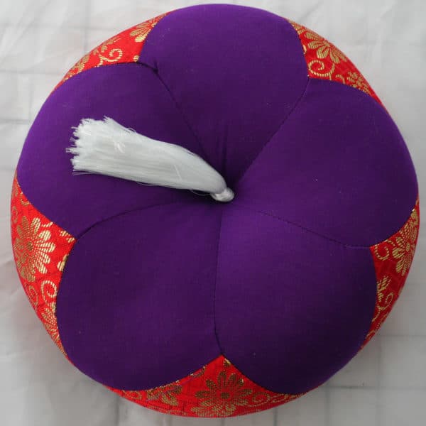 Mokugyo cushion top view