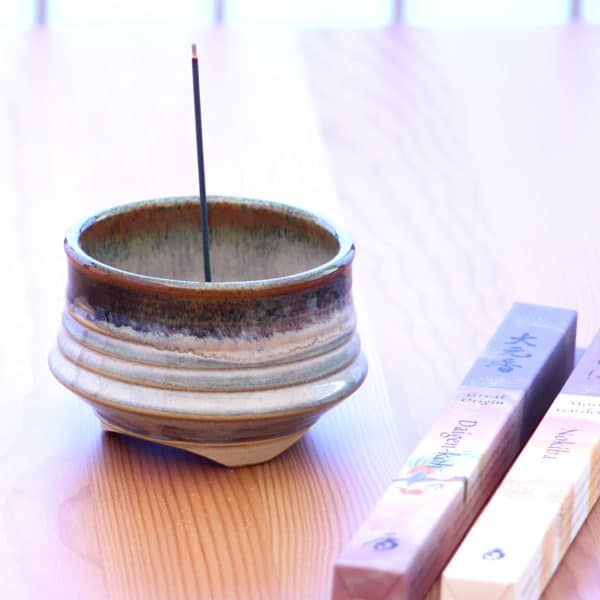 incense bowl rust rim