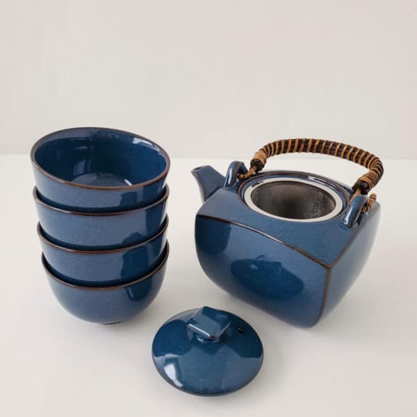 ocean-blue-tea-set-with-cups